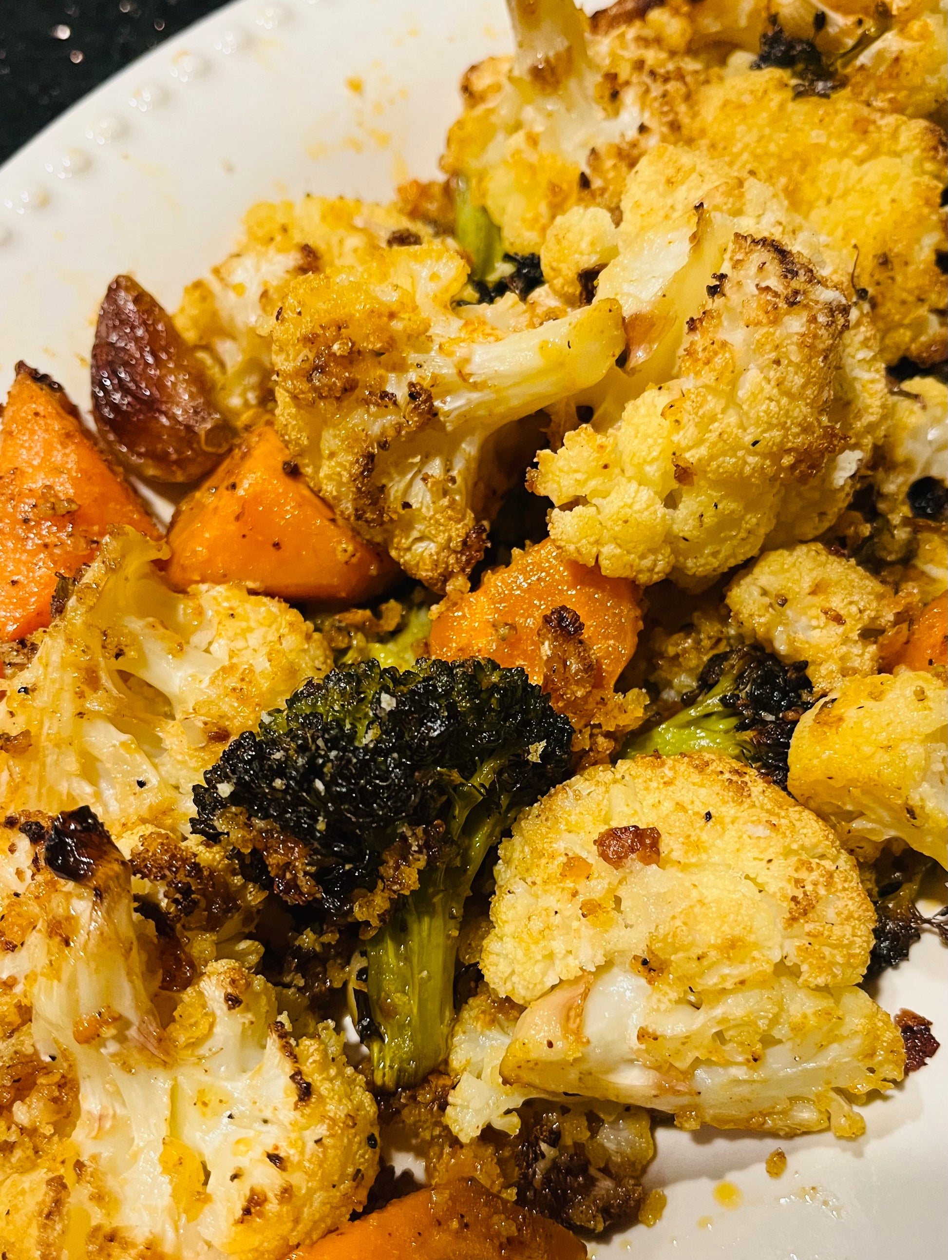 Cauliflower Florets Roasted Cauliflower Carrots And Broccoli